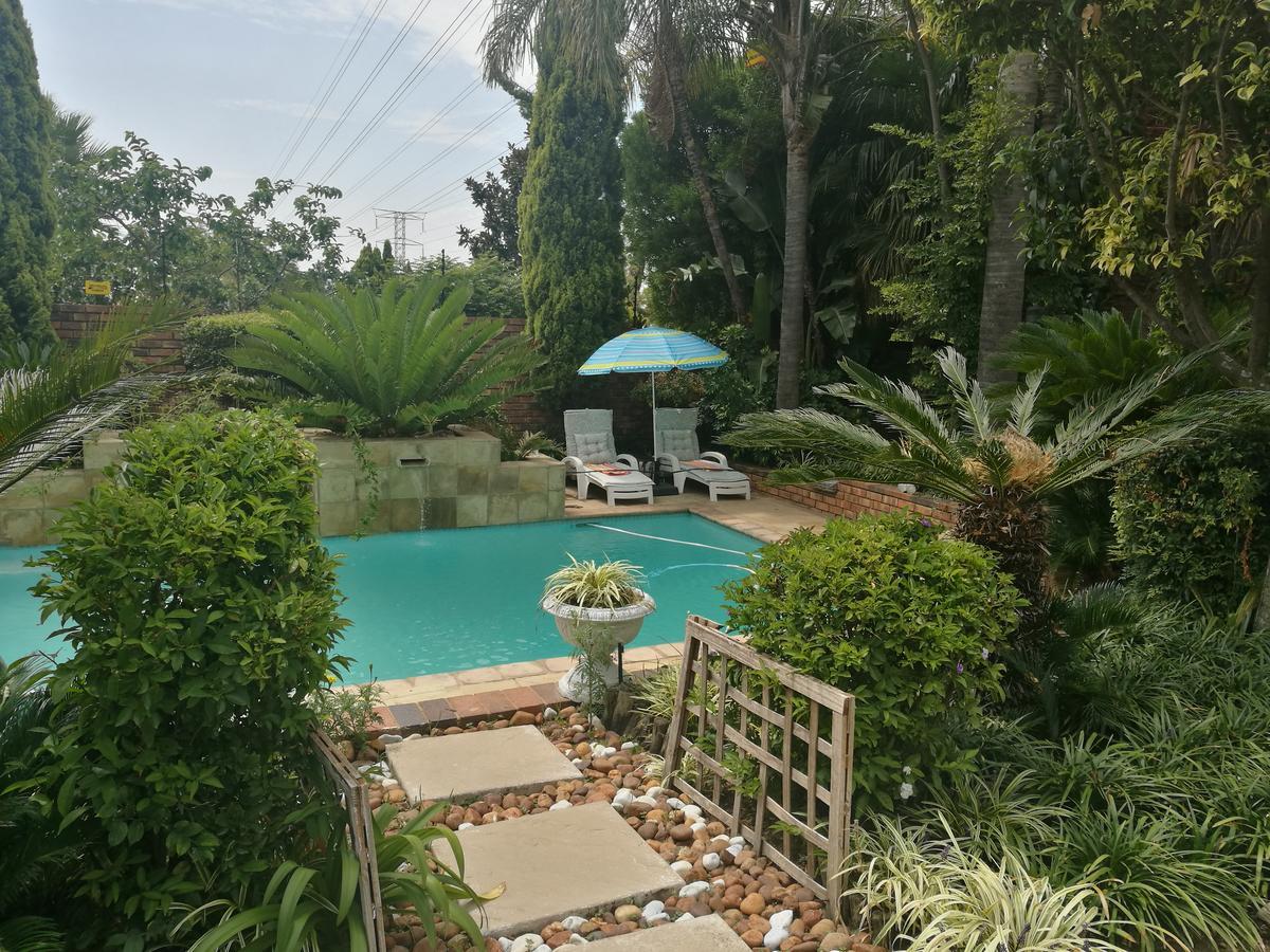 Corgi Guest House Johannesburg Dış mekan fotoğraf